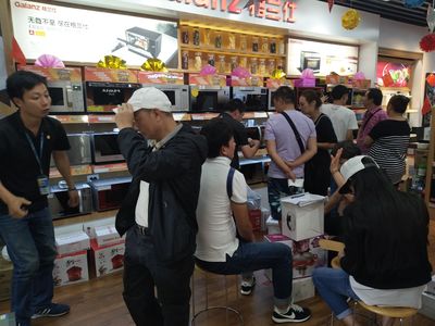 復合型廚房電器引領消費新潮流 格蘭仕微蒸烤一體機預購火熱，折射家用電器銷售新風向